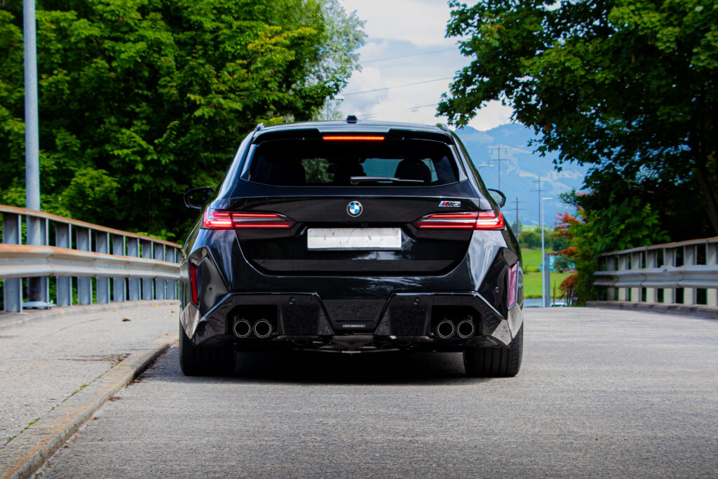 BMW M5 Touring mieten schweiz
