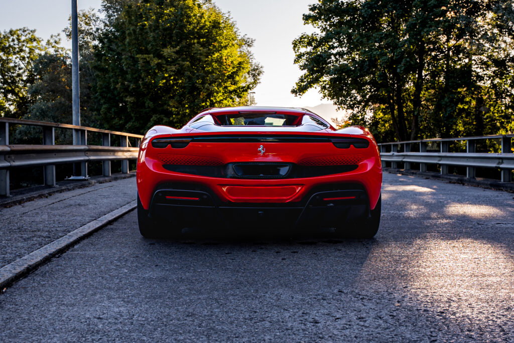 Ferrari 296 mieten