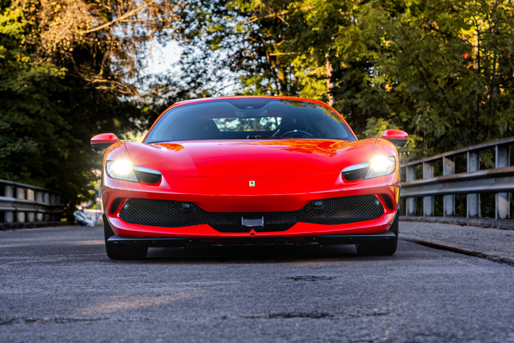 Ferrari 296 mieten
