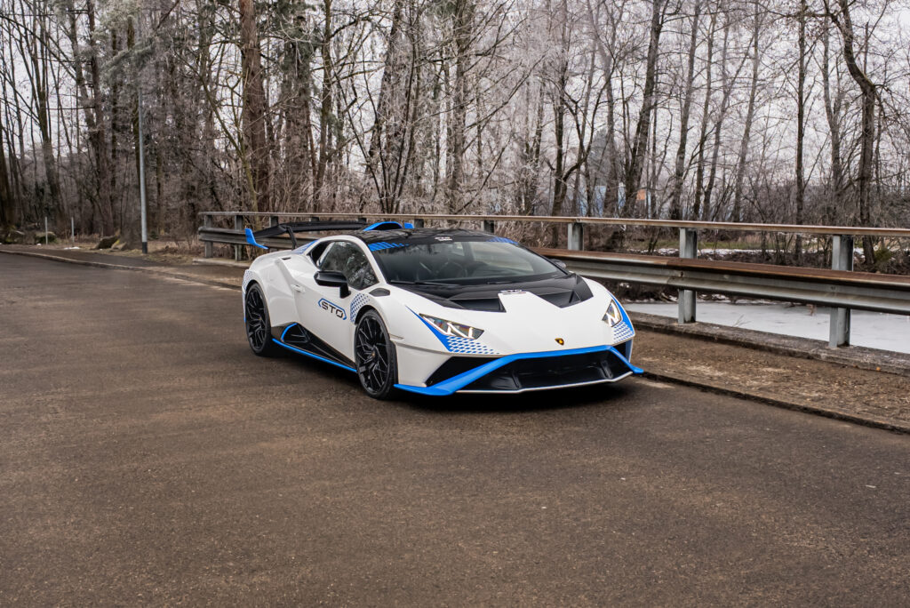 Lamborghini Huracán STO