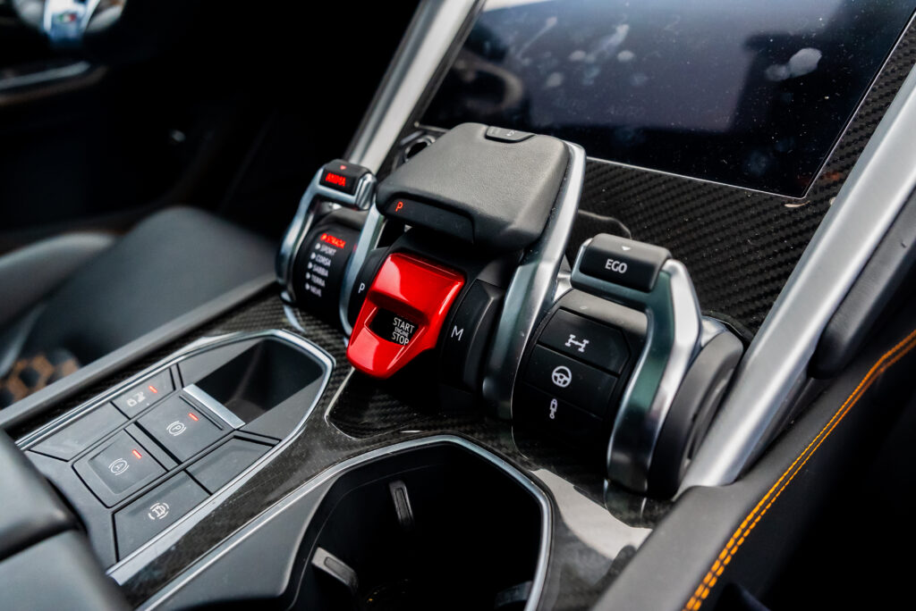 Lamborghini-Urus-mieten