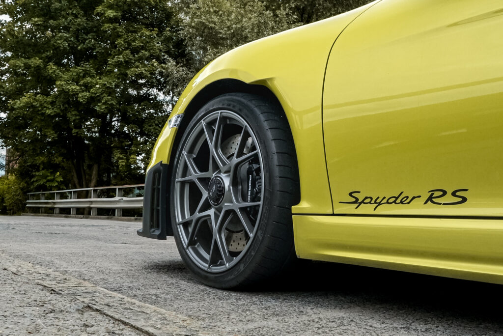 Porsche 718 Spyder RS mieten schweiz