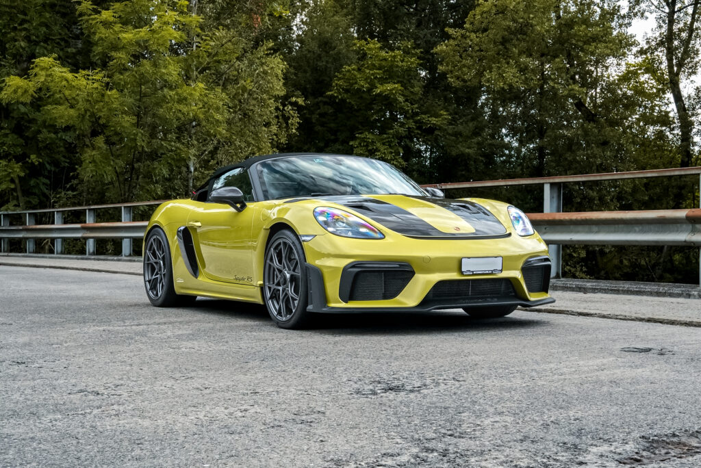 Porsche 718 Spyder RS grün