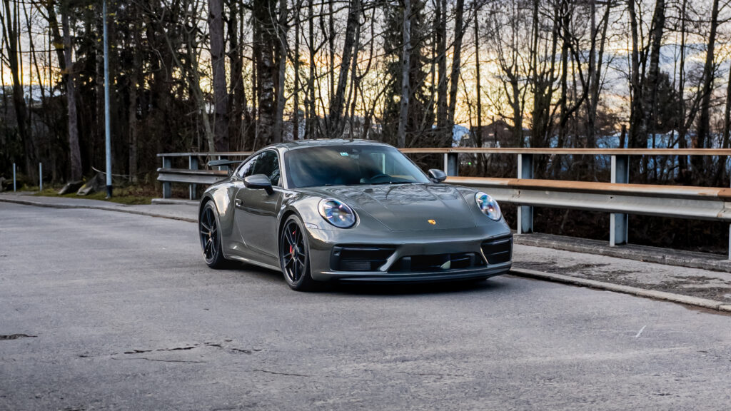 Porsche 992 Carrera 4 GTS Aerokit