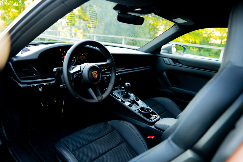 Porsche Carrera T schalter manuel mieten schweiz