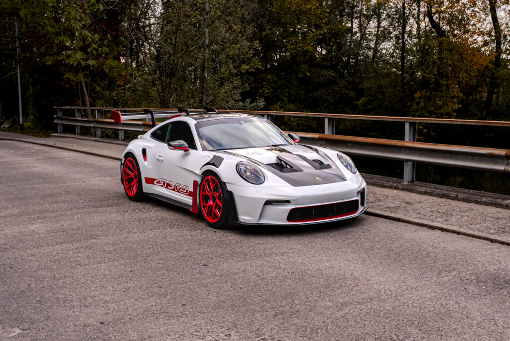 Porsche 992 GT3 RS weiss